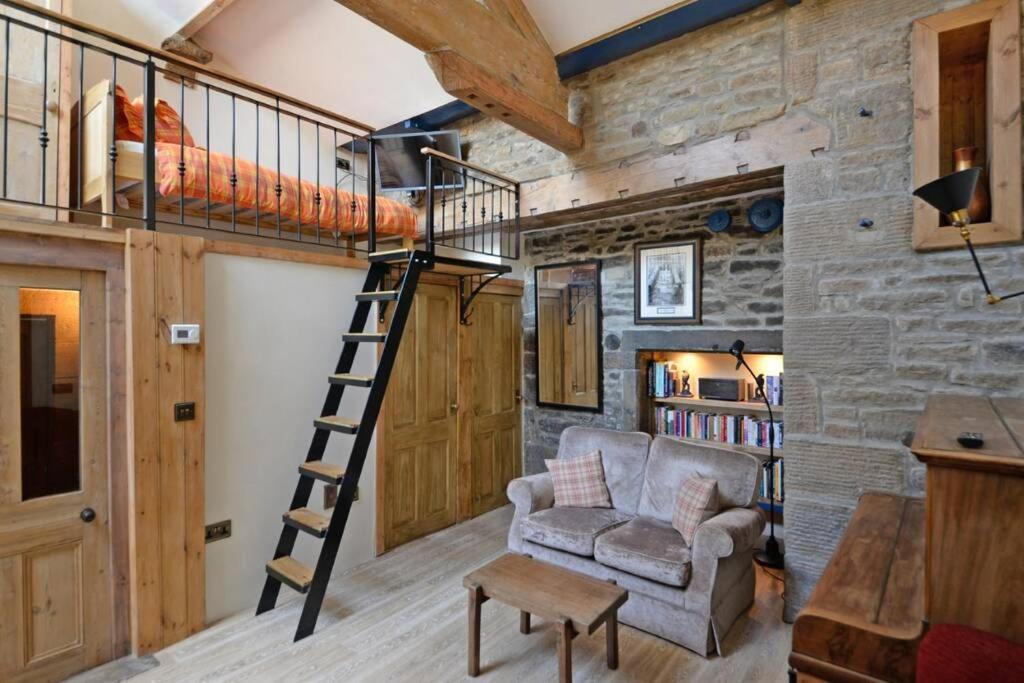 Shed End, In 18Th Century Lothersdale Mill Bd20 8En Exterior photo